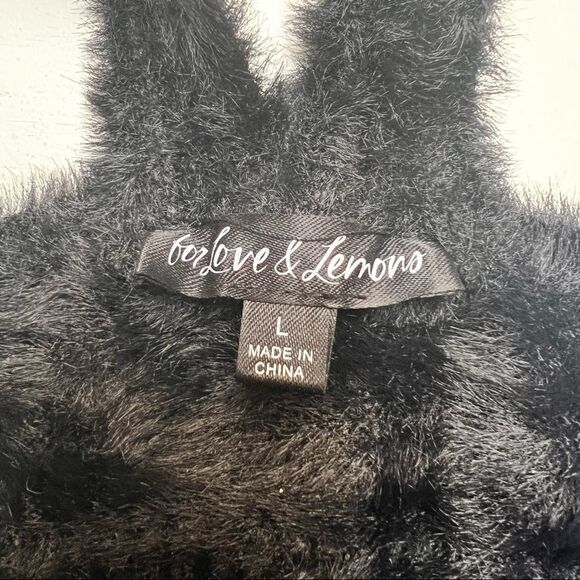 NEW FOR LOVE & LEMONS Devon Sleeveless Fuzzy Top Black Large - Picture 8 of 9
